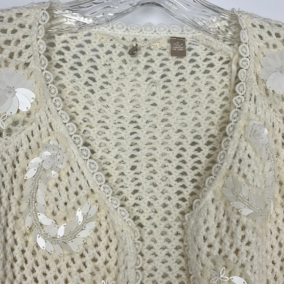 Anthropologie Knitted & Knotted Open Front Beaded Cardigan Bell Sleeve Size M - Picture 3 of 15